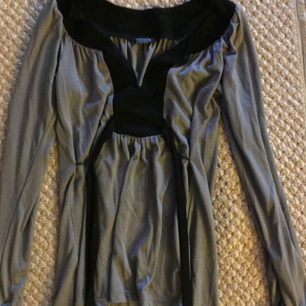 Grey shirt with black trim